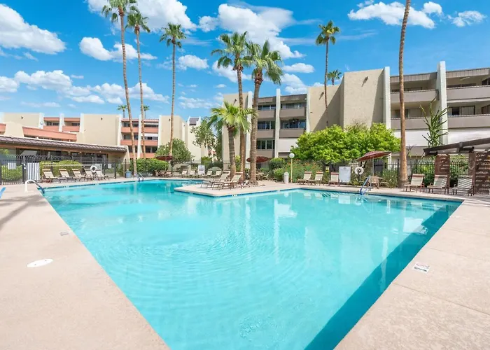 Holiday home Walk To Old Town - 1br Condo, Heated Pool And Patio Scottsdale