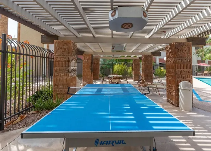 Holiday home Walk To Old Town - 1br Condo, Heated Pool And Patio *